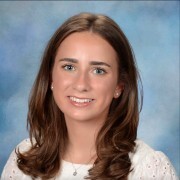 RA Headshot Roisin Pfaff